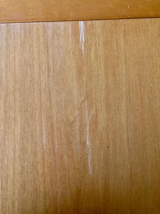 Conjunto mesa e cadeiras sala em cerejeira