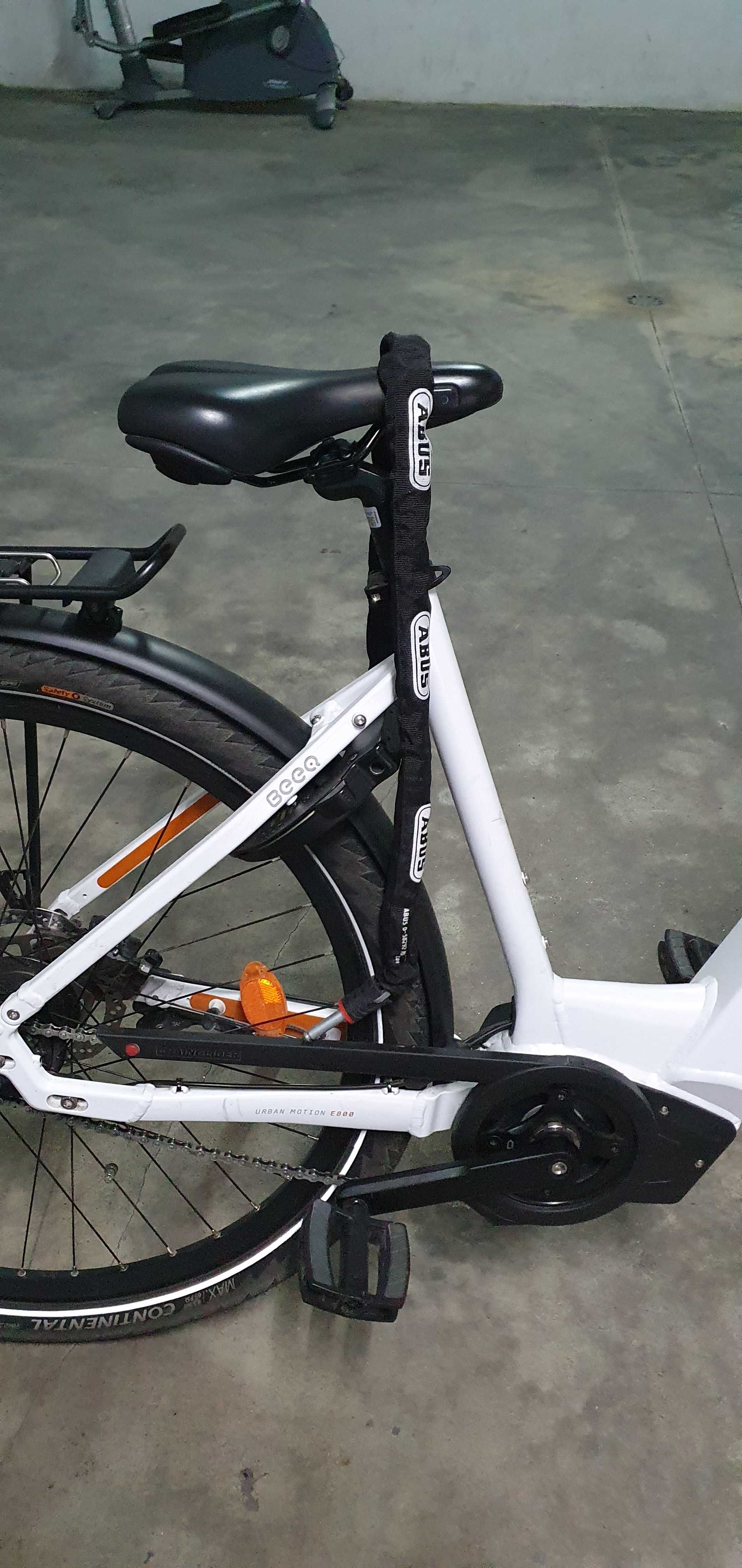 Bicicleta eléctrica urbana BEEQ E800 Urban Motion em excelente estado