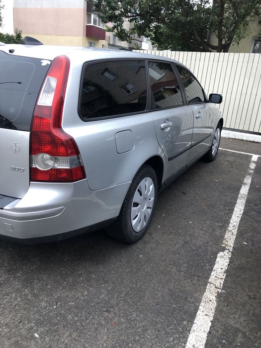 Продам авто volvo 50 дизель 2.0