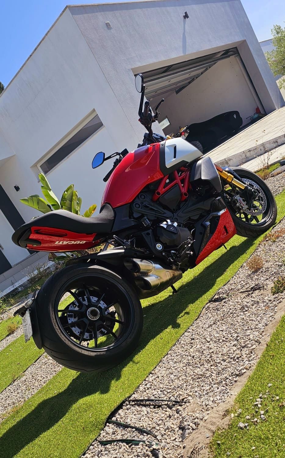 Ducati Diavel 1260S