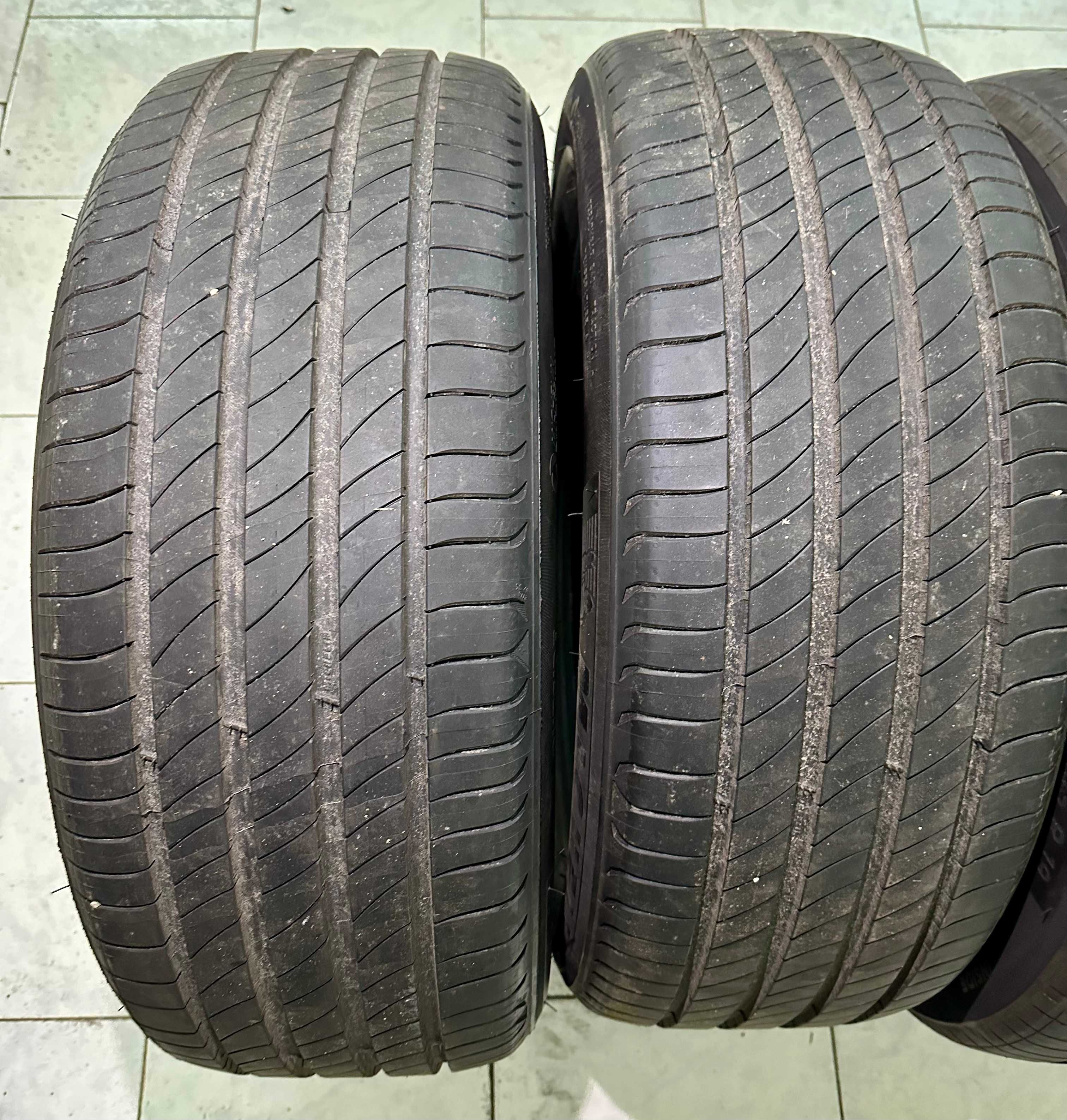 Michelin Primacy 4 - 235/55/R19