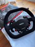 Volante Thrustmaster Sparco P310