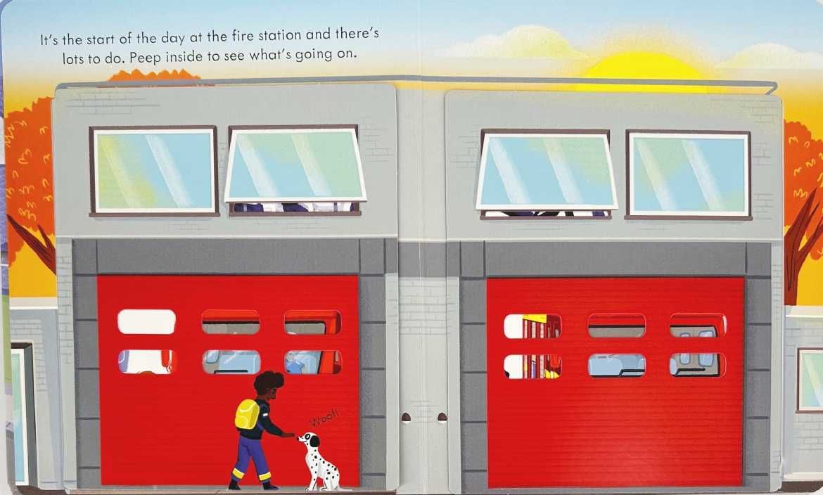 NOWA	Usborne Peep Inside how a Fire Engine works	książka po angielsku