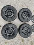 Felgi stalowe R16 5x114.3 + opony zimowe Dębica 215/65/R16- 4szt