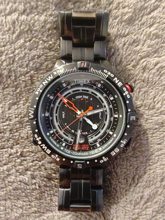 Timex Intelligent Quartz Tide–Temp–Compass – stalowa wersja