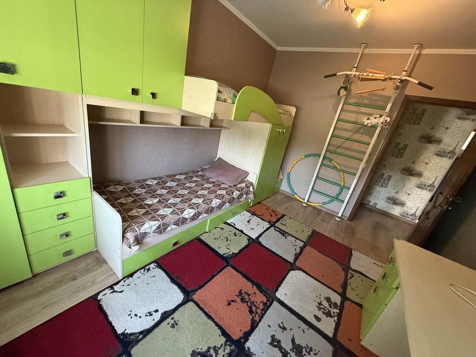 Пропоную в оренду 3 кім по Героїв України