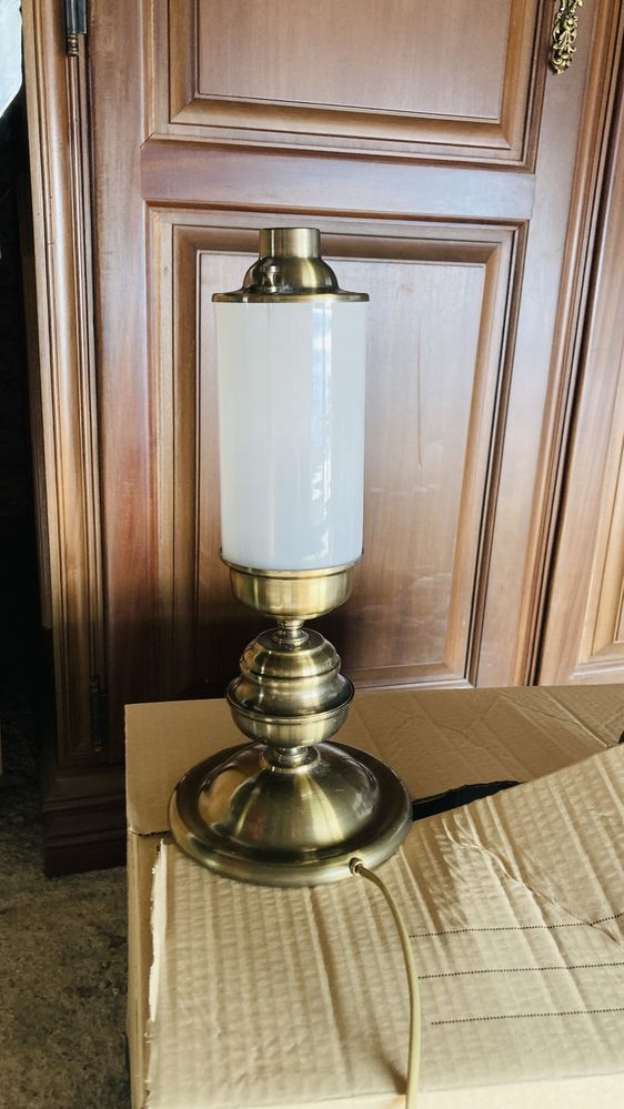 Conjunto candeeiro de teto e de mesa