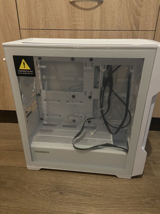 Корпус GAMEMAX Siege Tempered Glass