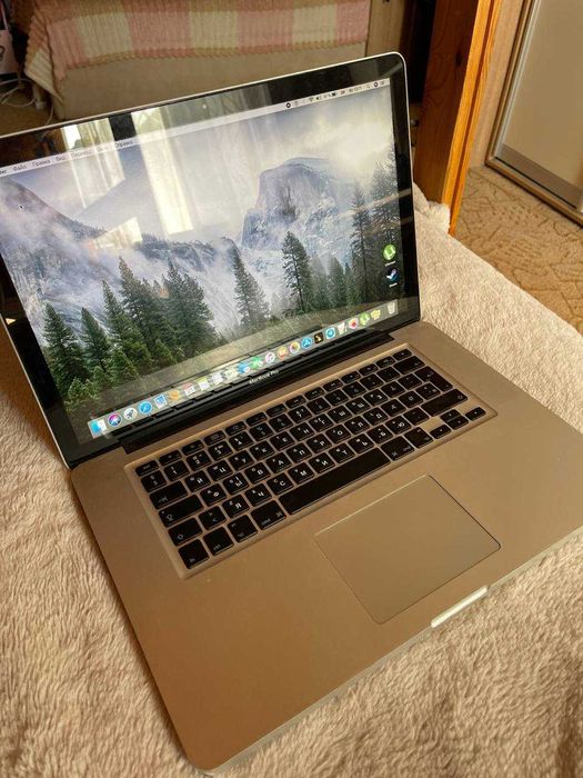 MacBook Pro 15" (Mid 2010)