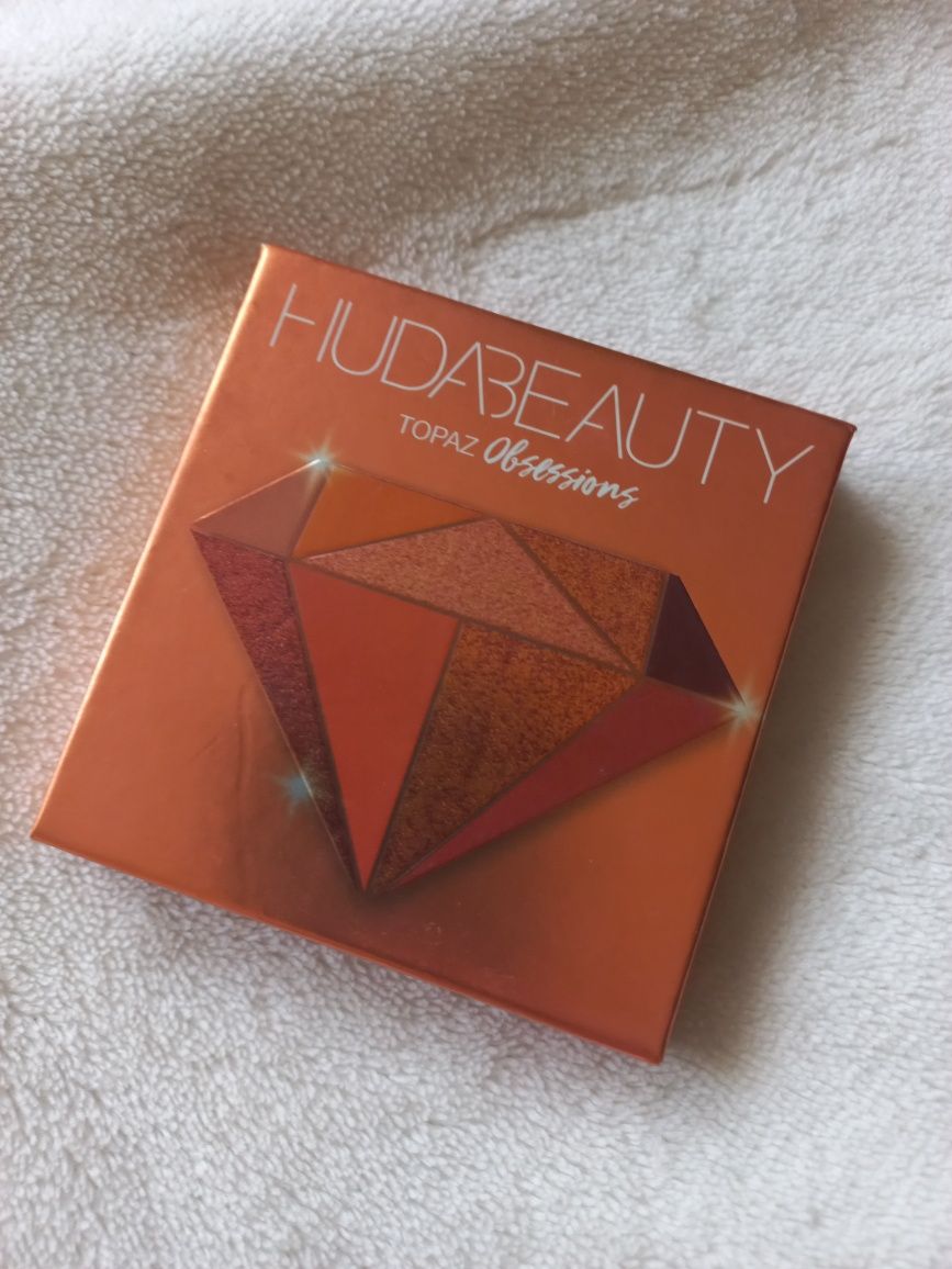 Paleta cienie Huda Beauty