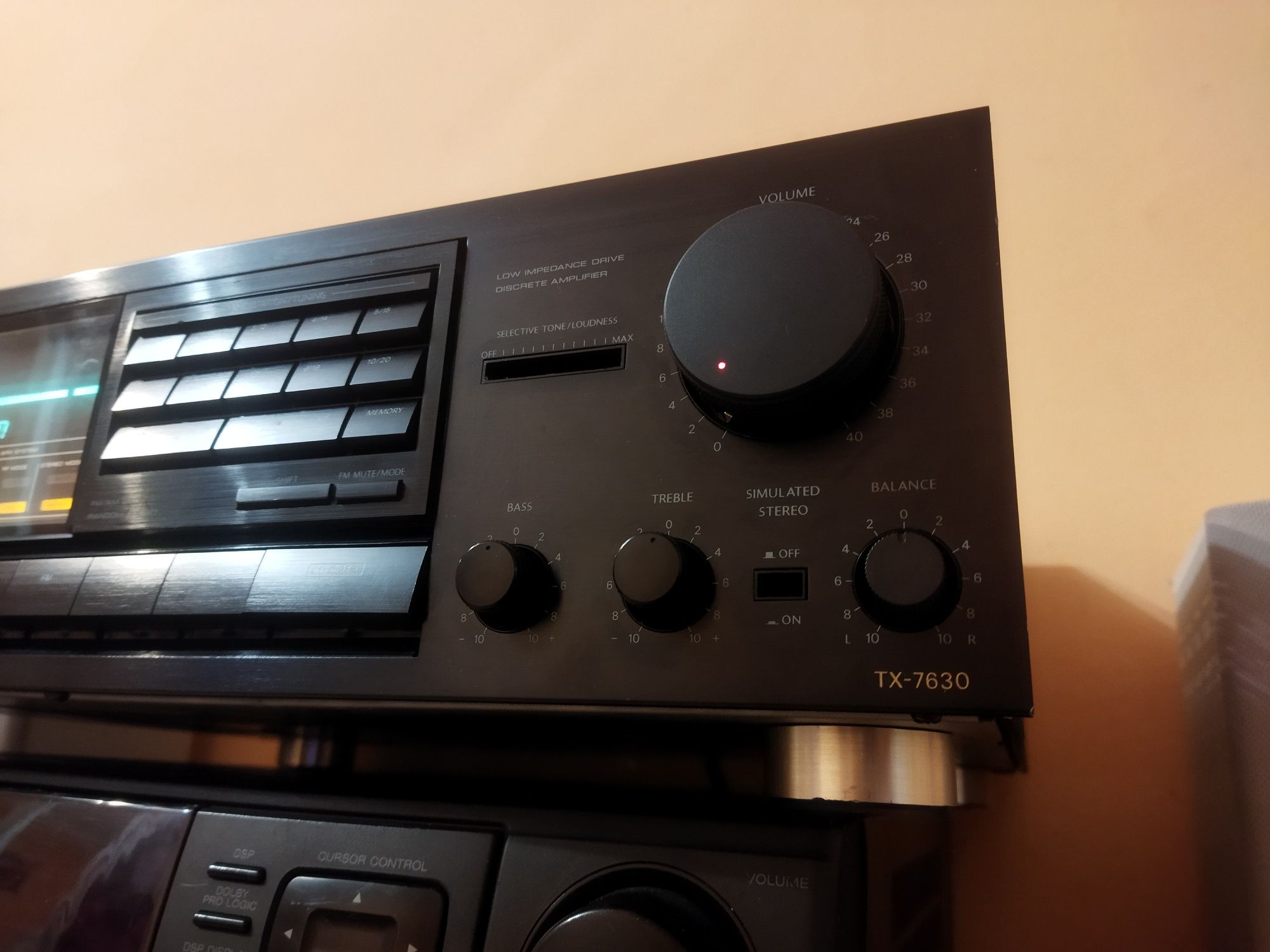 Усилитель Onkyo TX-7630