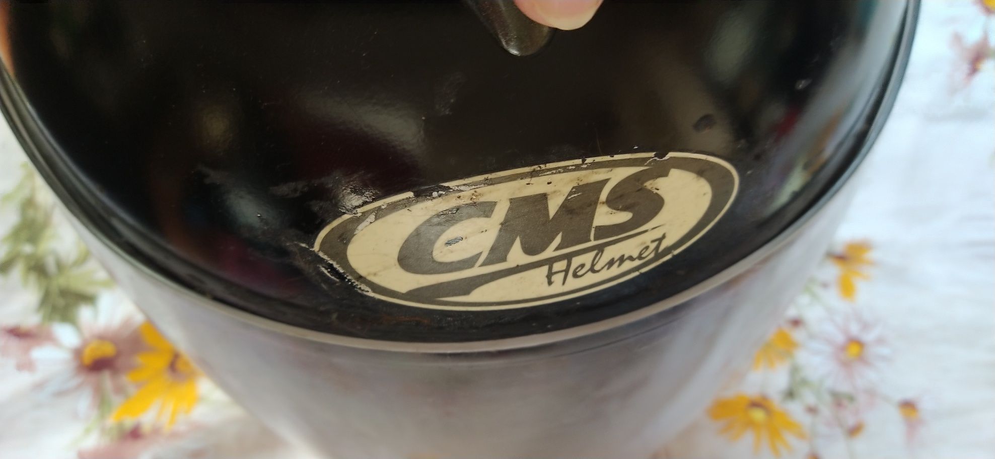 Capacete CMS Ovar