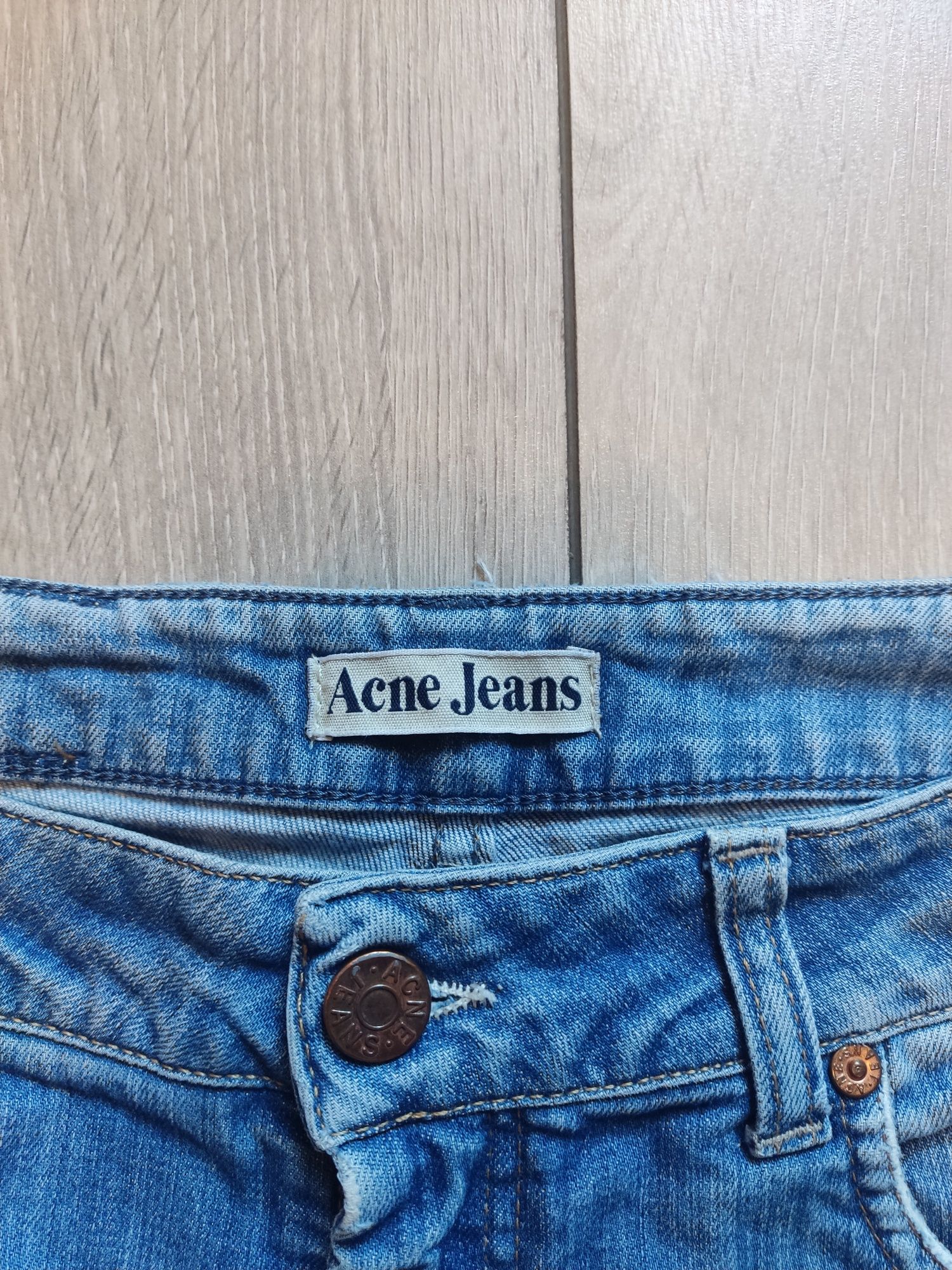 Acne Studios spodenki jeansowe