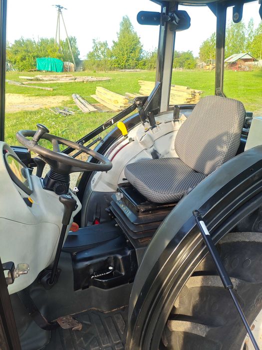 Massey Ferguson 3425 v | Sadowniczy | Pełzaki | Perkins |