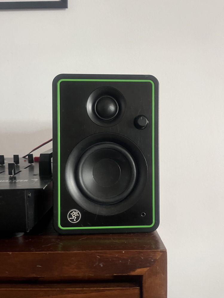 Mackie CR3-XBT 3" MM Bluetooth Monitores (Par)