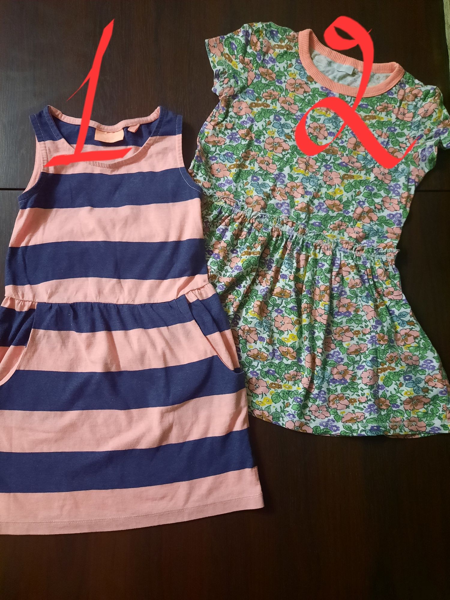 Ромпери, футболки, плаття на дівчинку 3-5 років