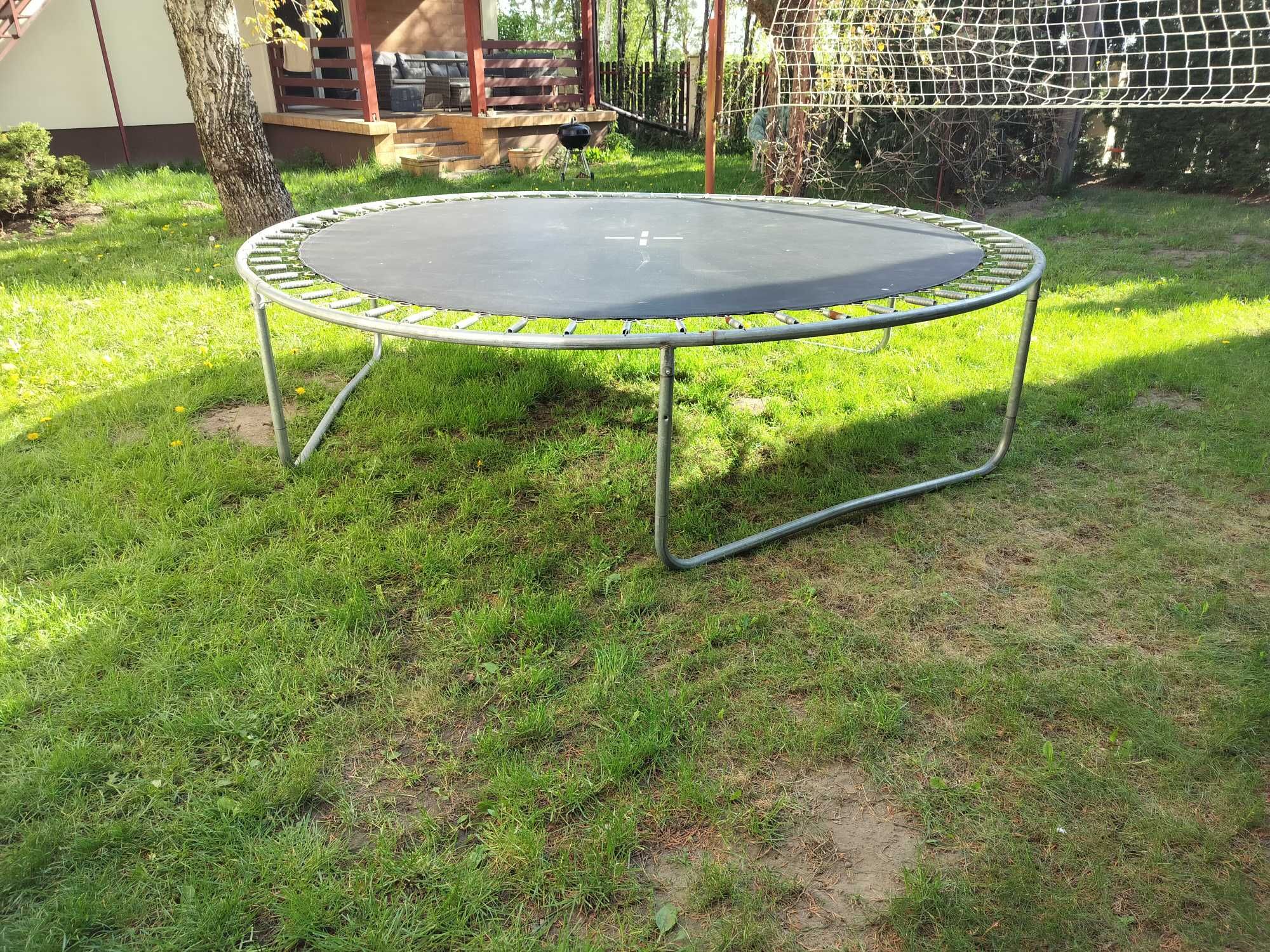 Trampolina dla dzieci