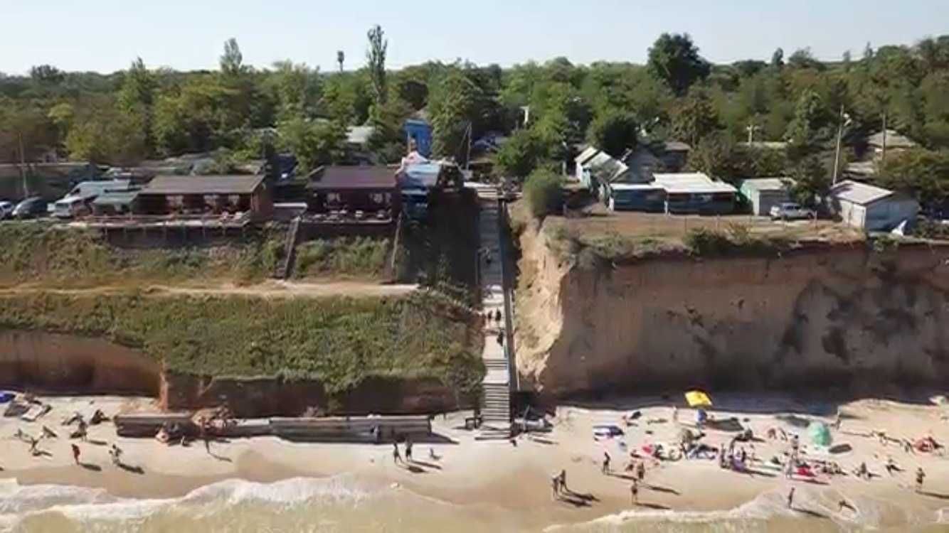 Апарт-готель у моря. Перша лінія.