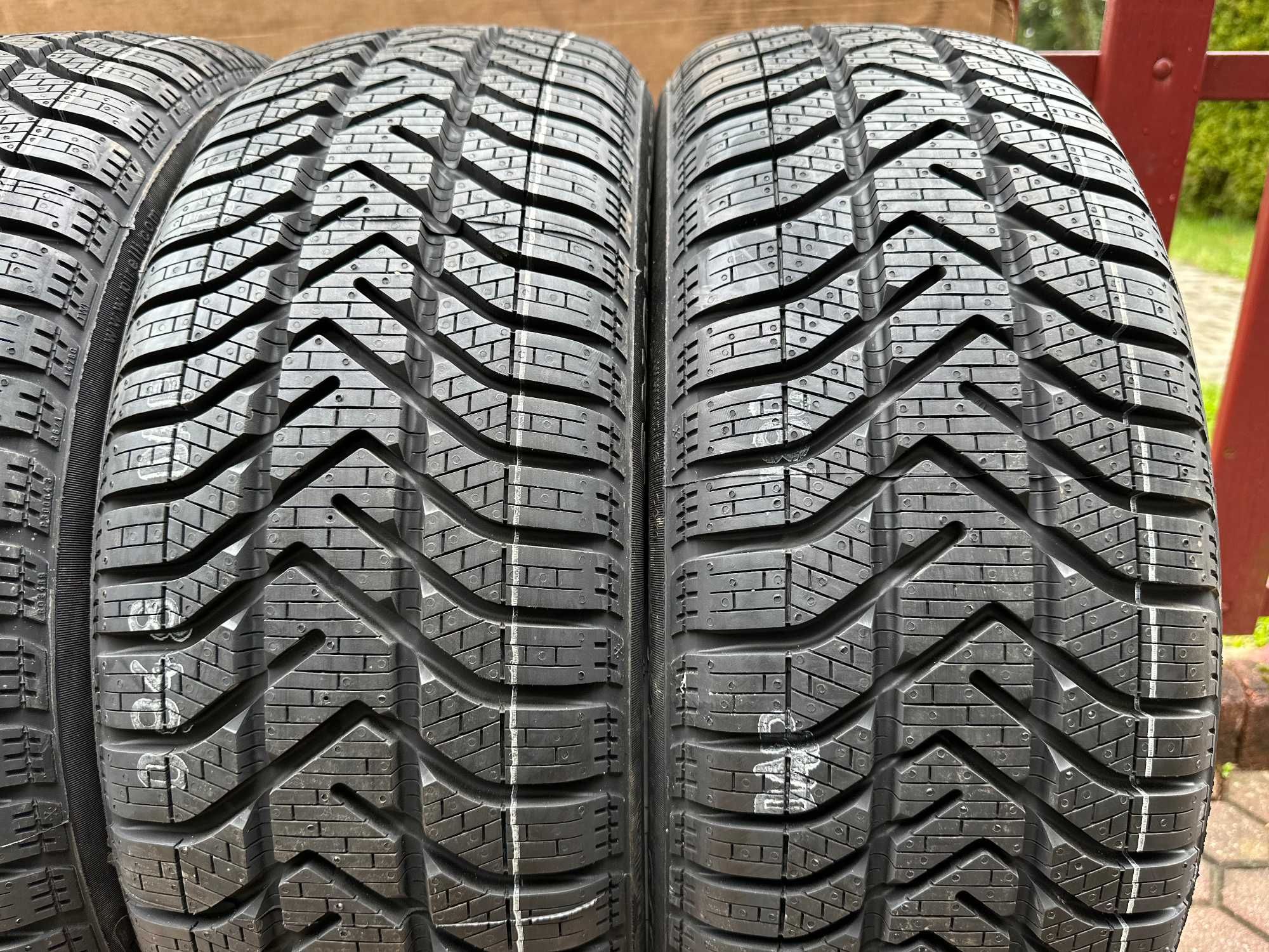 Opony Pirelli SNOWCONTROL 195/55R17 92H NOWE 2022