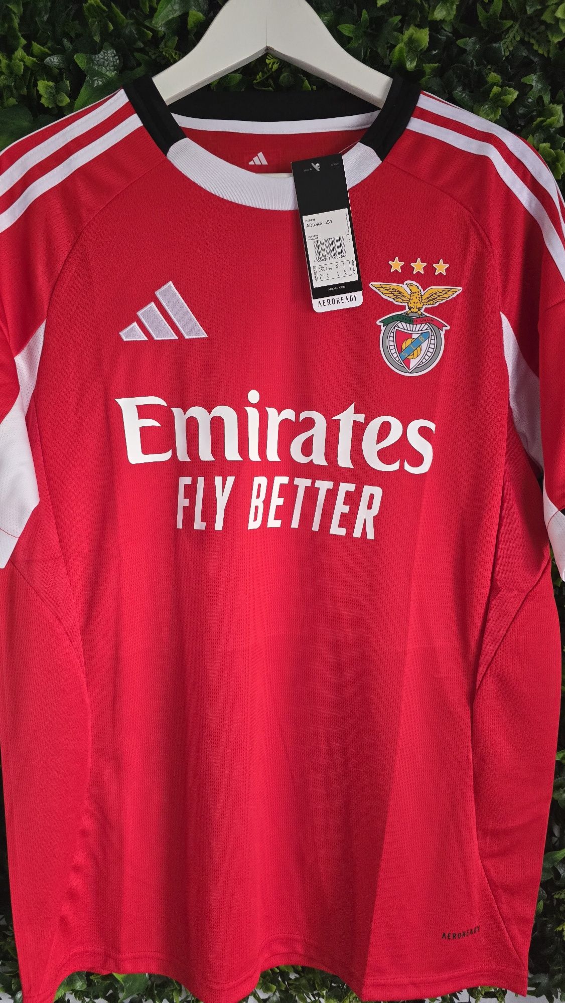 T-shirt Benfica 25/26

Vários tamanhos

Novo e para entrega imediata