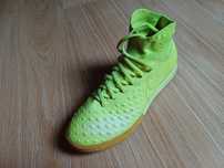 Buty piłkarskie halowe Nike Magista Proximo r. 38,5