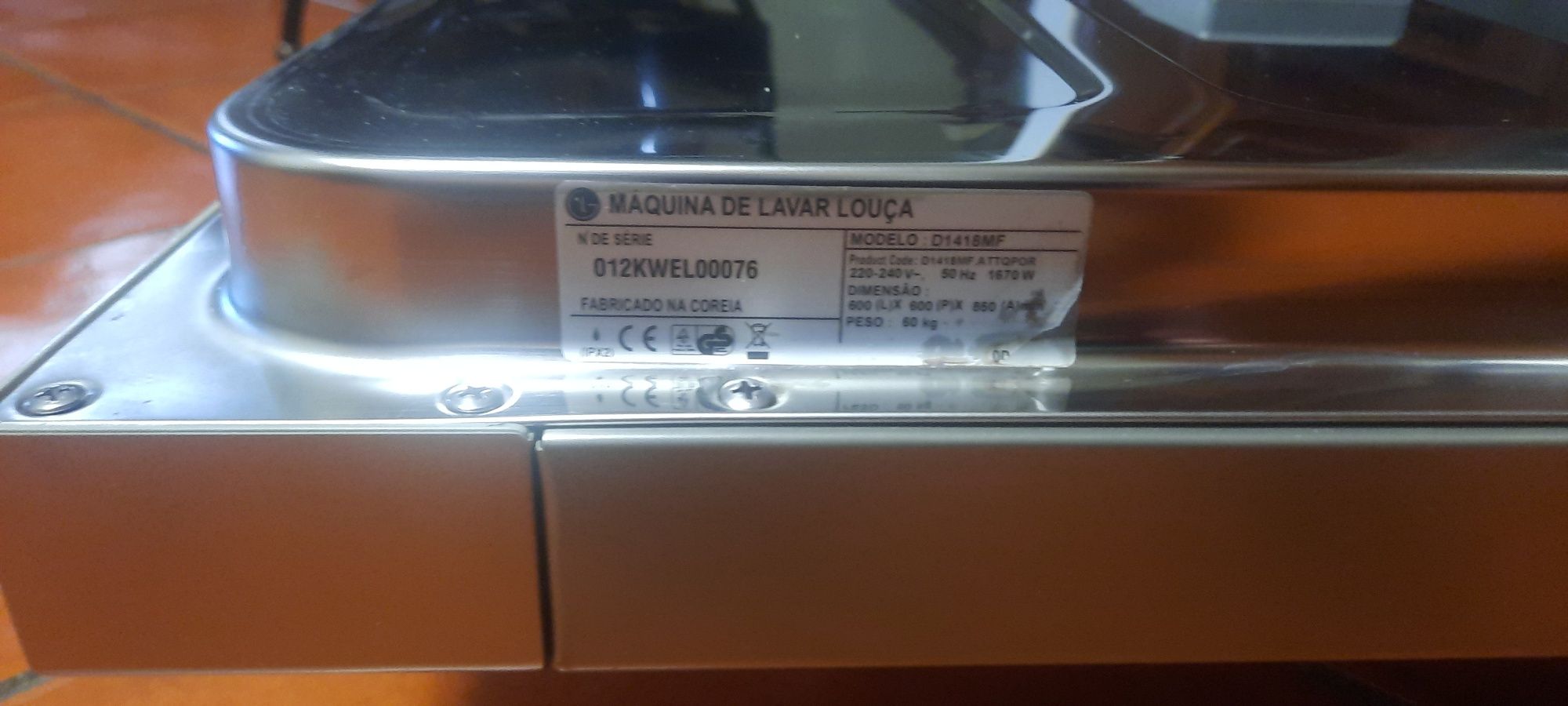 Vendo máquina de lavar loica LG semi-nova