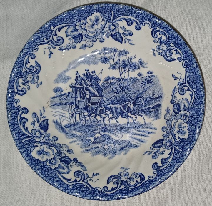 Conjunto de 3 pratos de loiça inglesa