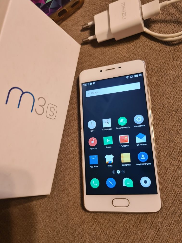 Телефон Meizu M3s