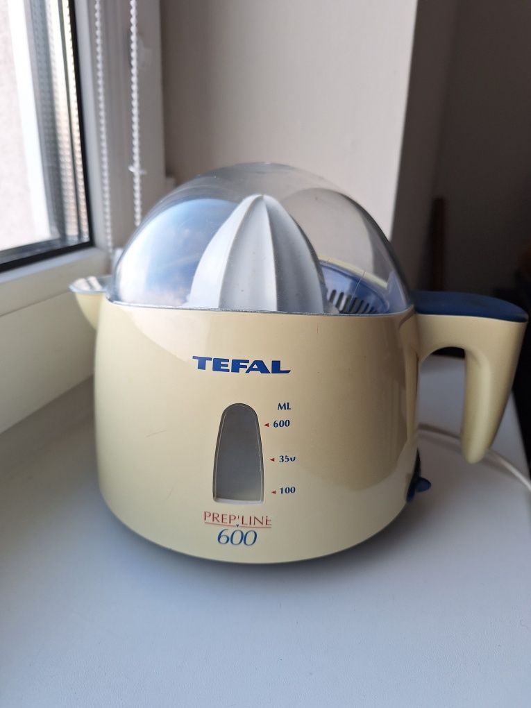 Соковидавлювач для цитрусових Tefal