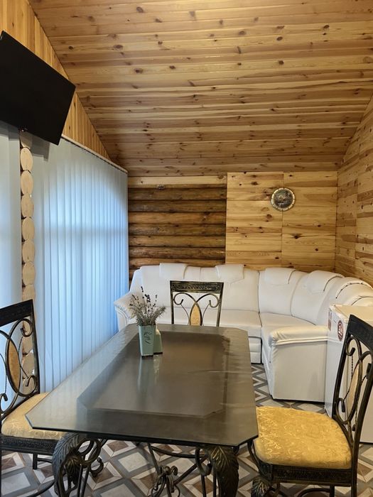 Сауна , лазня , баня ( будинок для відпочинку ) на березі річки Псел