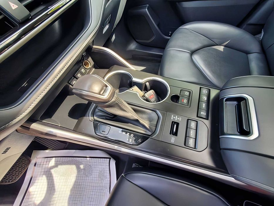 Toyota Highlander      2021