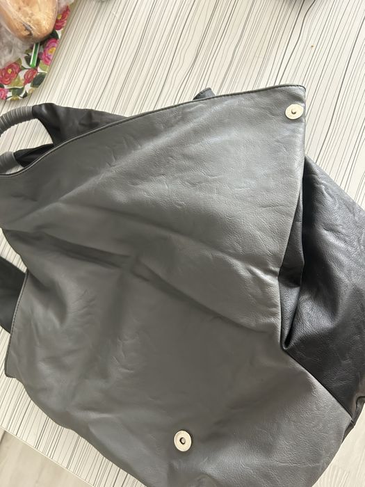 Сумка кожаная вместительная