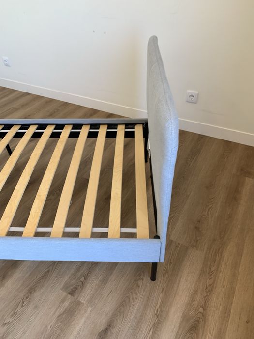 2 camas ika com colchões