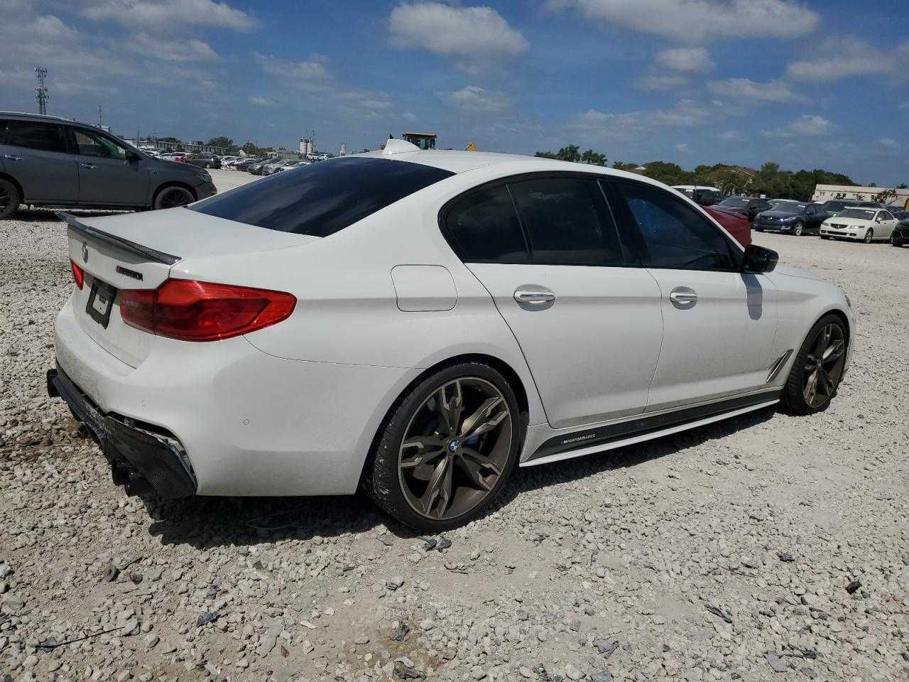 BMW M550XI  2018