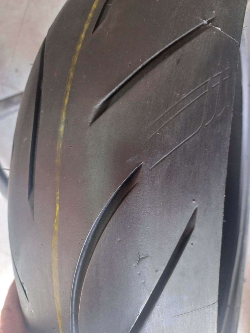 pneu seminovo mota 190/50 /17 brisdgestone battlax hypersort  s,21