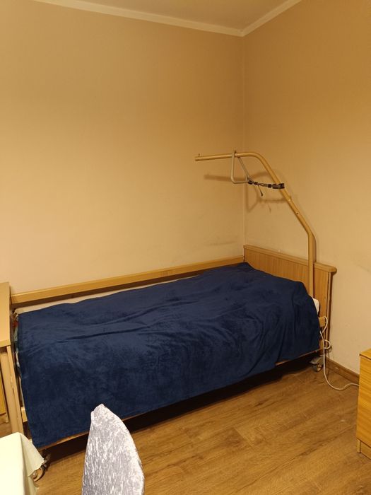 Łóżko rehabilitacyjne elektryczne