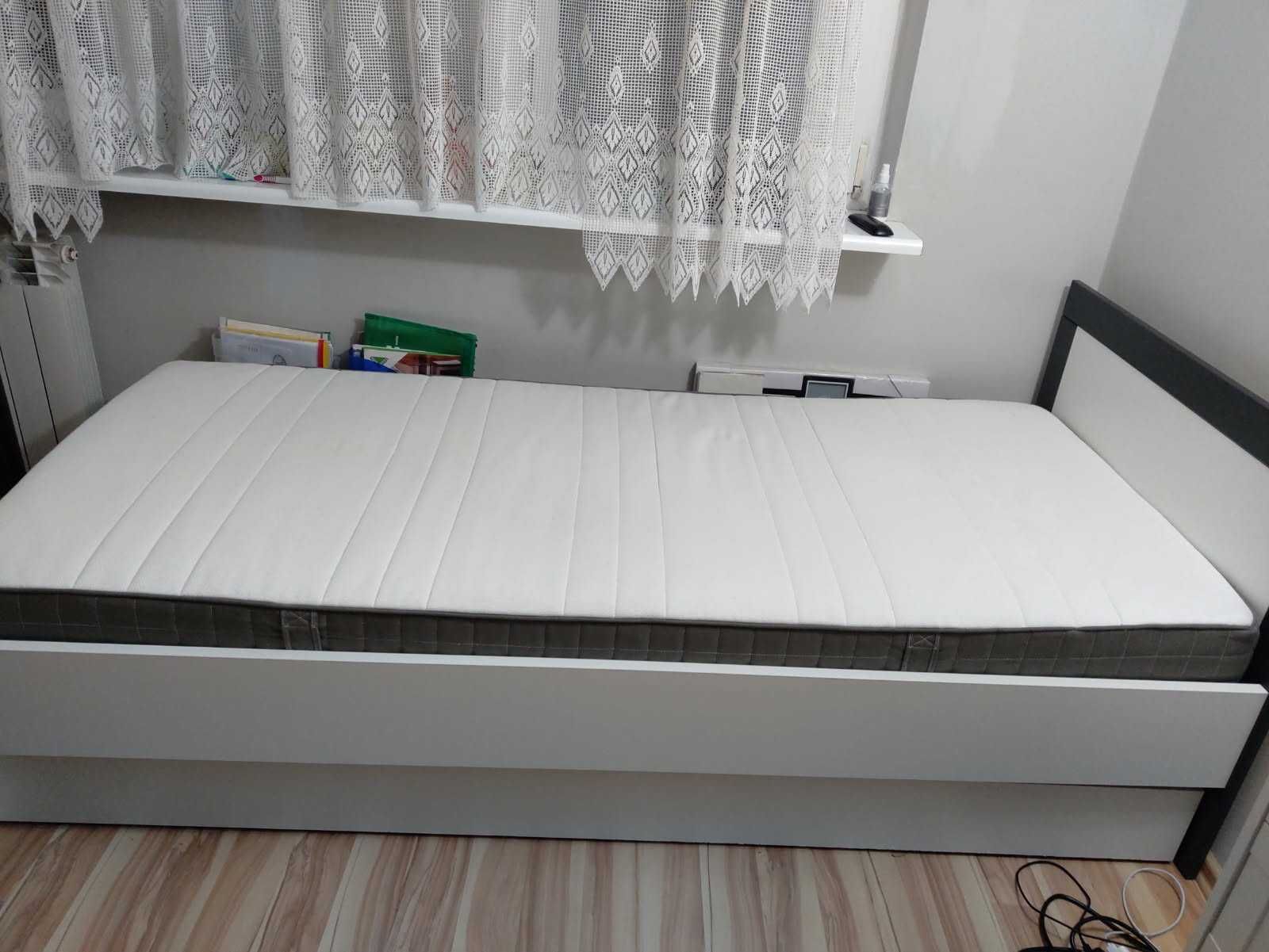 łóżko do sypialni