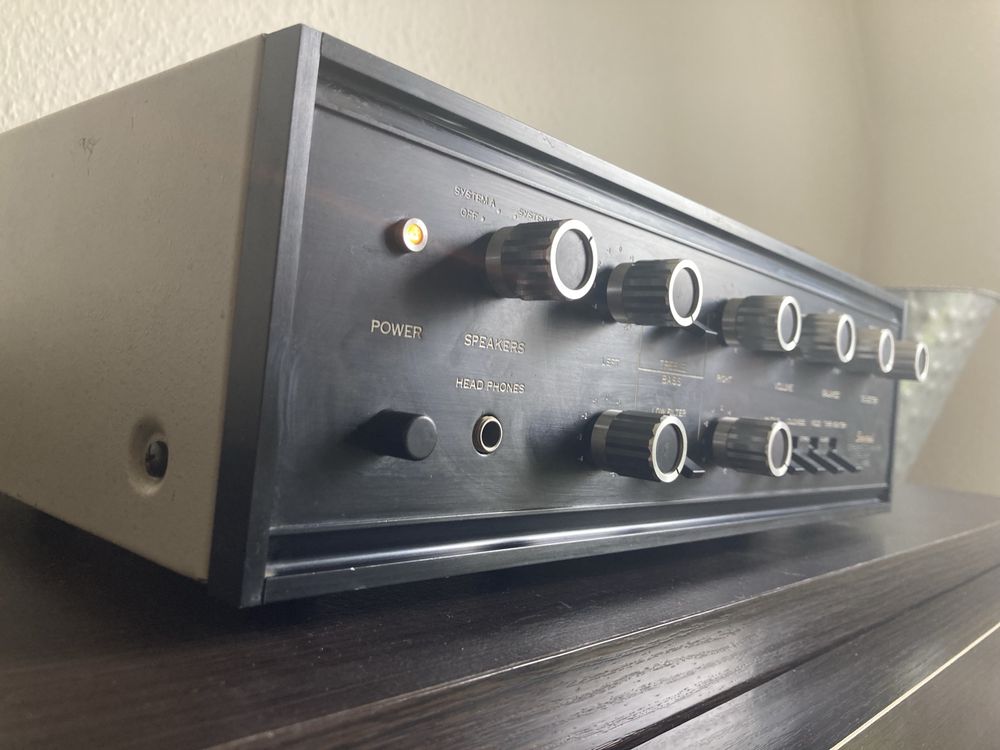 Sansui AU 555 wzmacniacz