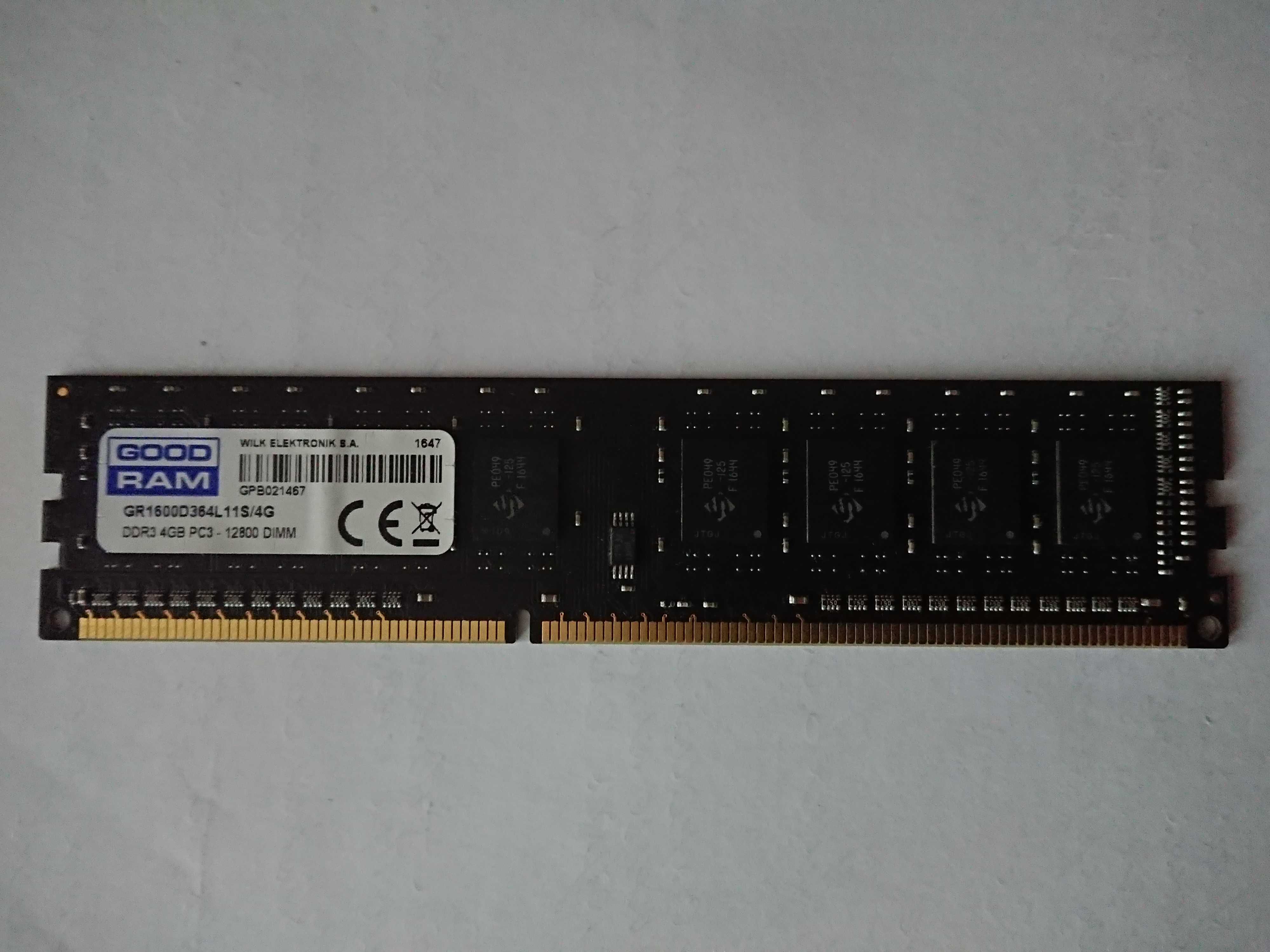 Продам оперативку DIMM DDR3 1600 МГц 4гб на ПК