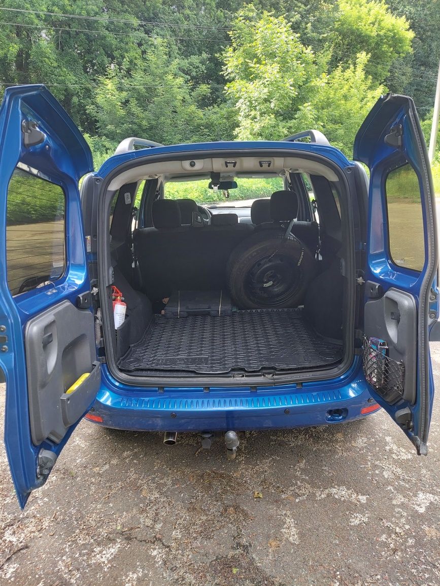 Dacia Logan MCV 2009р