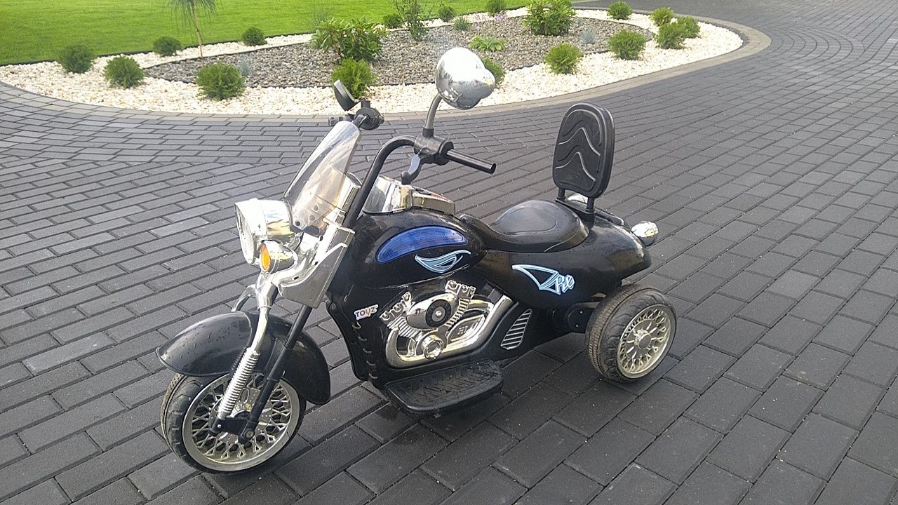 Motor dla dziecka na akumulator
