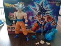 Goku ultra instynkt