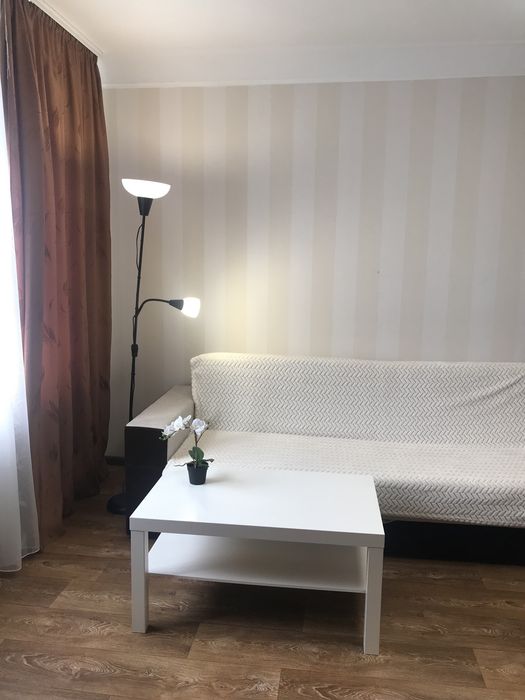 квартира 2 кімнатна посуточно подобово у м. Горішні Плавні