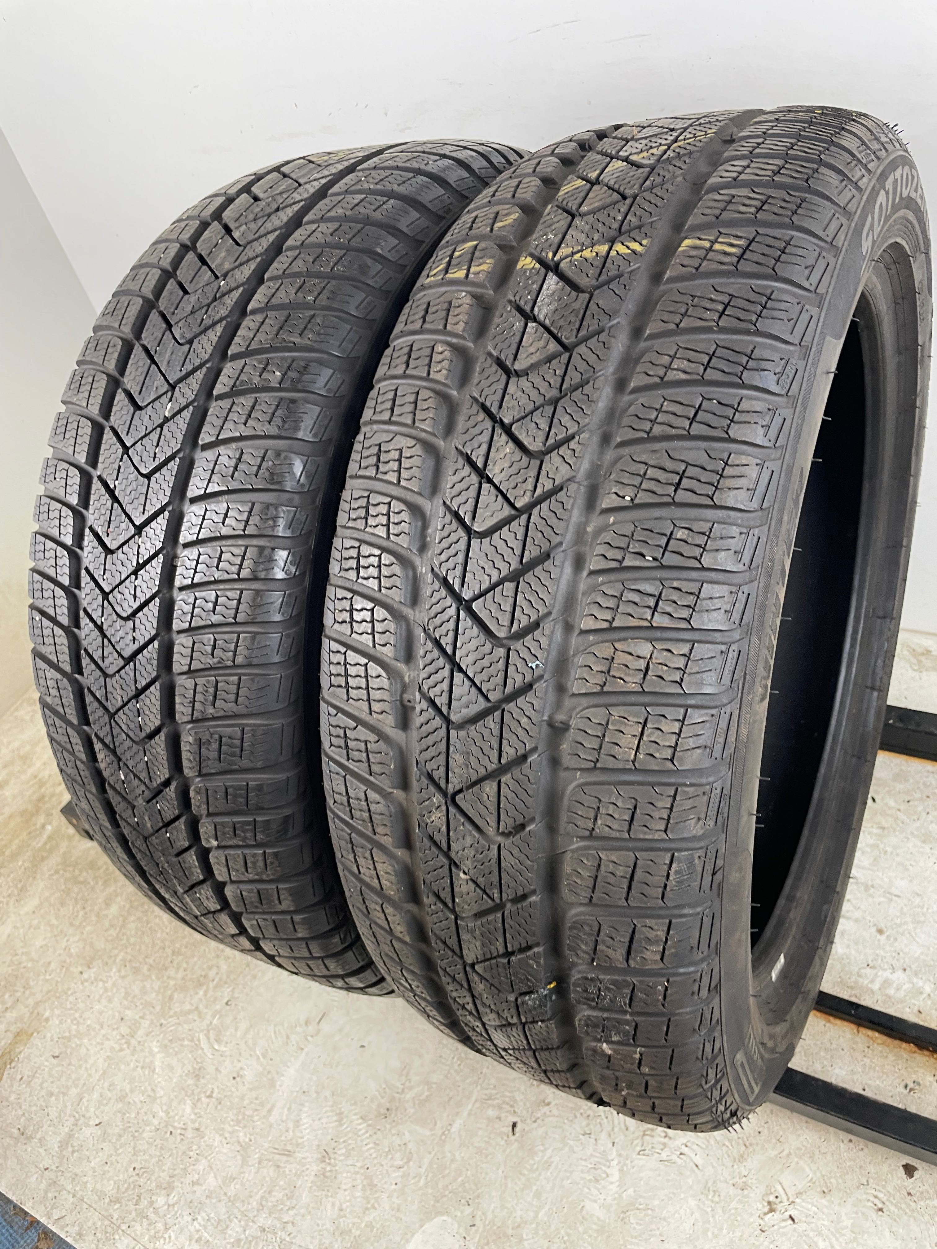 245/45R19 102V Pirelli Sottozero 3 MOE RunFlat 23rok