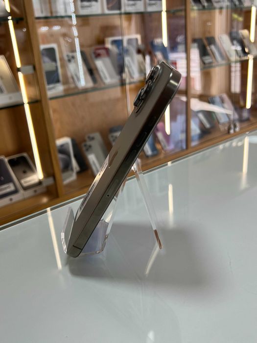 iPhone 16 Pro Max 1TB