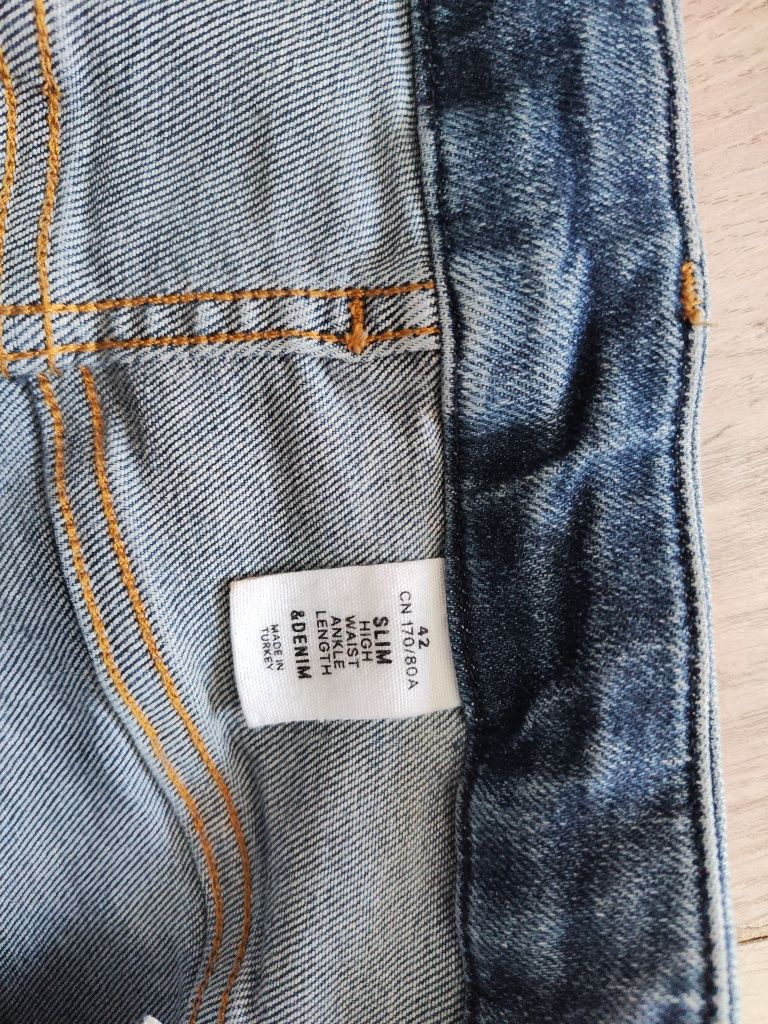 Spodnie jeansy firmy denim 42