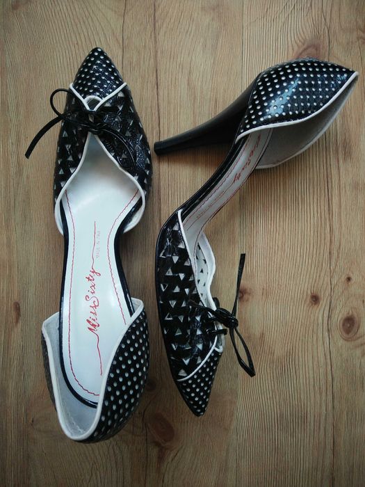 Szpilki 40 Miss Sixty NIE NOSZONE ażurowe skórzane obcas 9,5cm