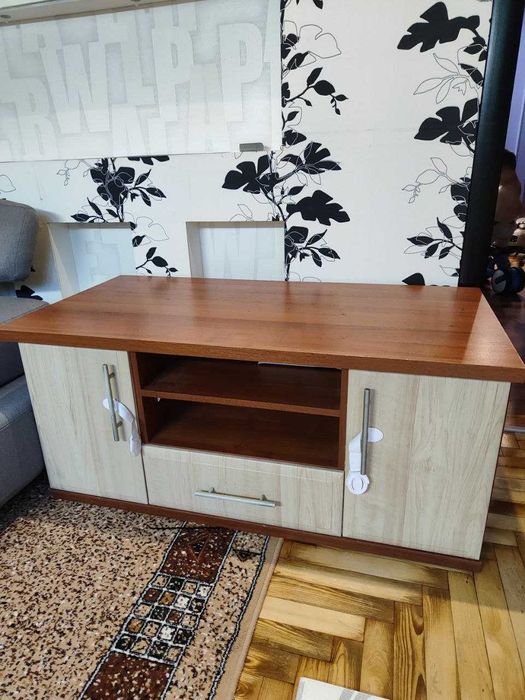 Тумба под телевизор тумбочка для ТВ комод трюмо