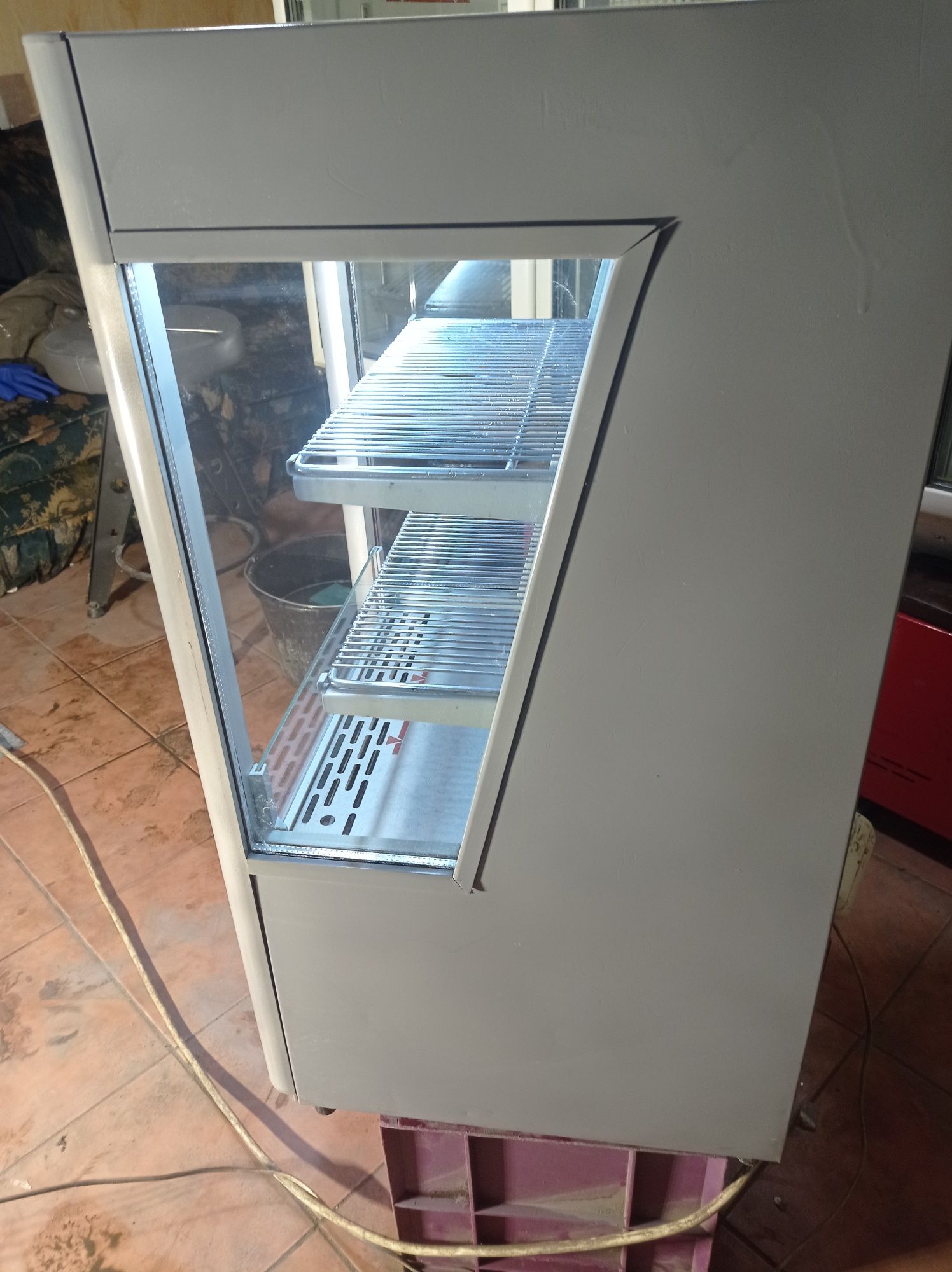 Холодильник АНТ регал мини 85 см