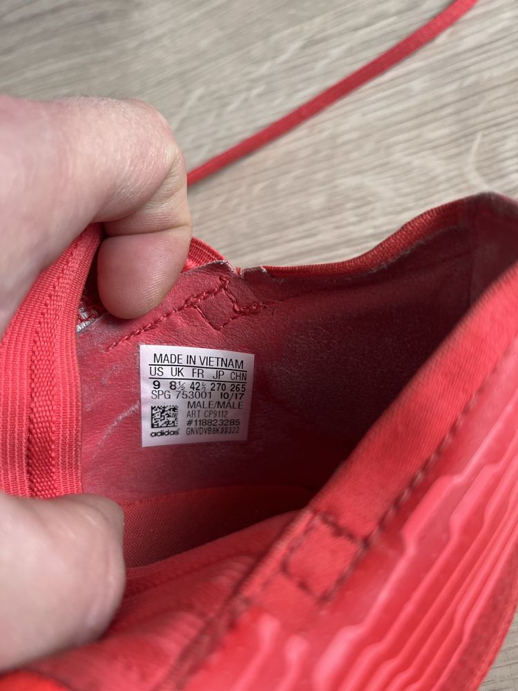 Halówki Adidas Nemeziz rozm 42 2/3